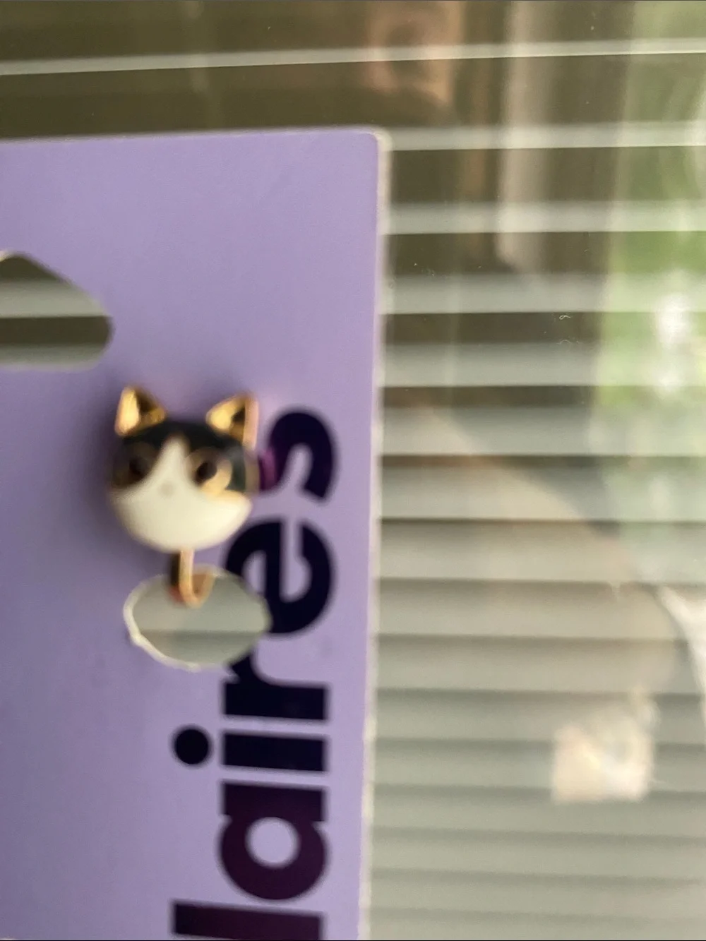 New Claire’s Clip on Earrings Cat 🐈‍⬛ theme